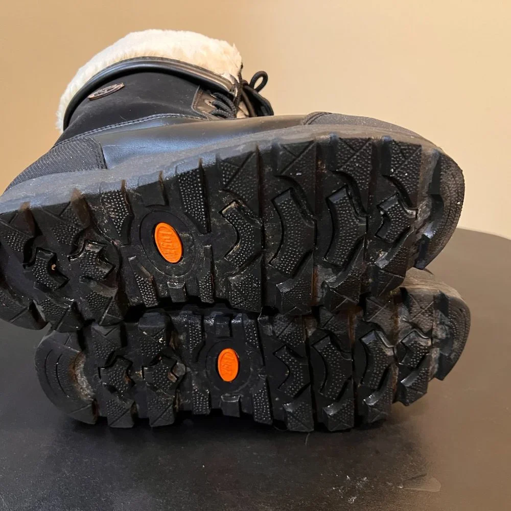 Lugz boots size 4.5 black boots